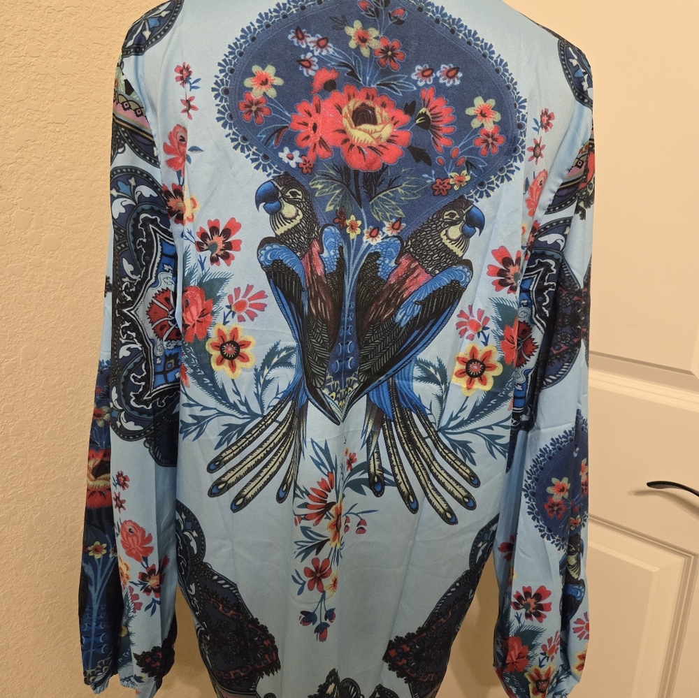 Blouse - Picture 2 of 2